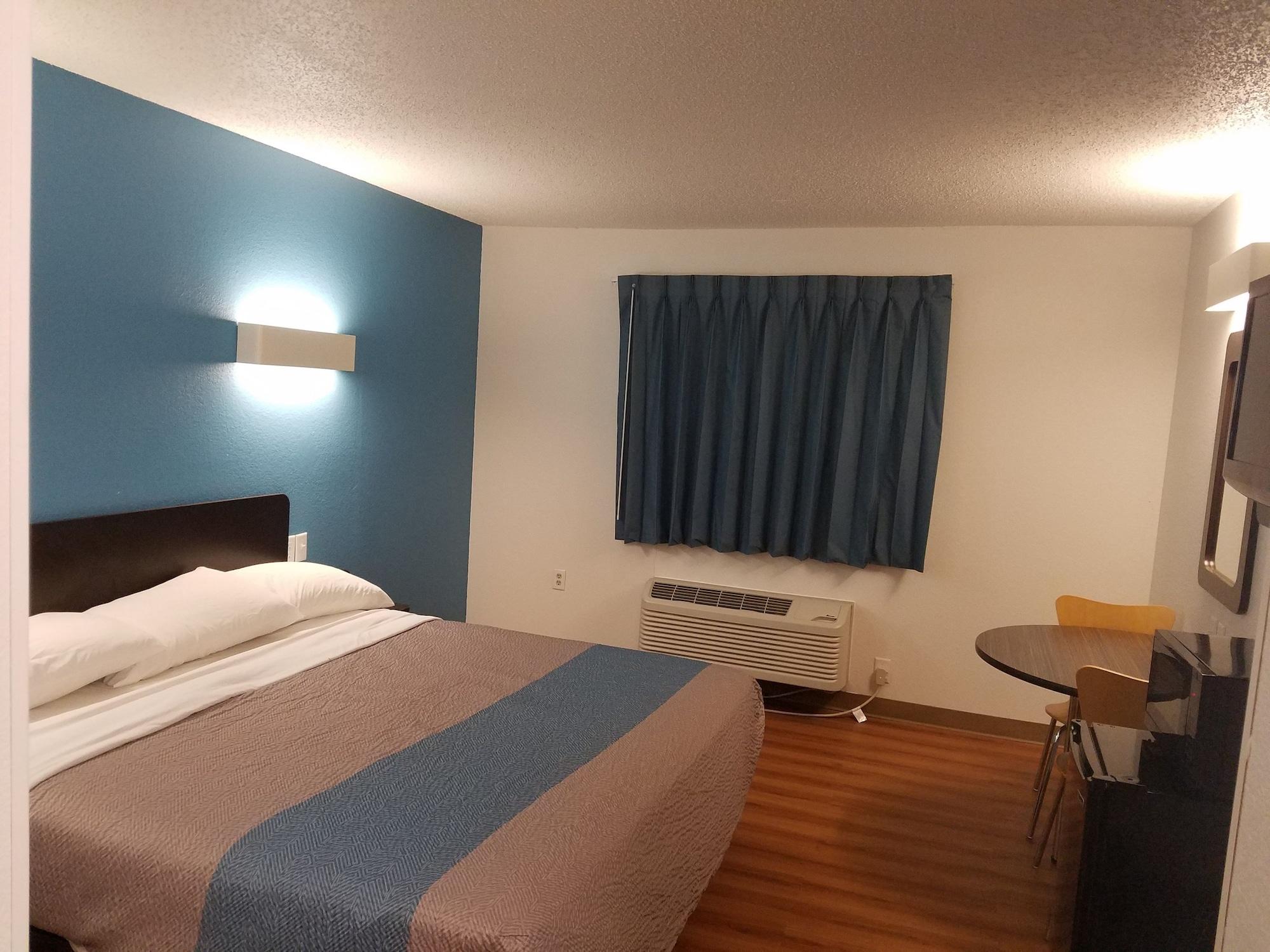 Motel 6-Indianapolis, In - Southport Екстер'єр фото