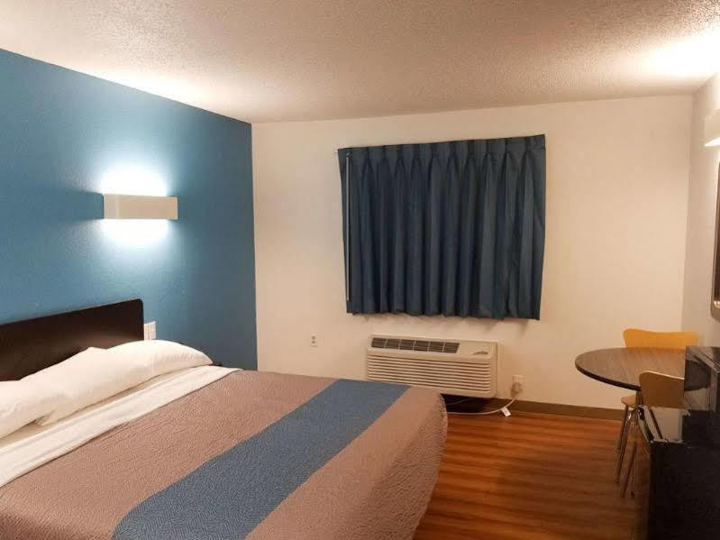 Motel 6-Indianapolis, In - Southport Екстер'єр фото
